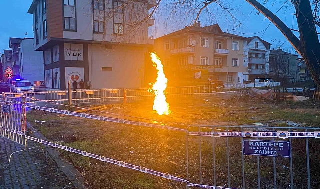 Kartepe&#039;de Sondaj Çalışması Sırasında Metan Gazı Yangını