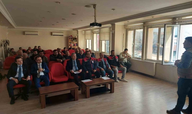 Koçarlı&#039;da üreticiler tarım sigortaları hakkında bilgilendirildi