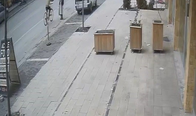 Konya&#039;da Filmden Etkilenip Telefon Hırsızlığı Yapan Şüpheli Tutuklandı