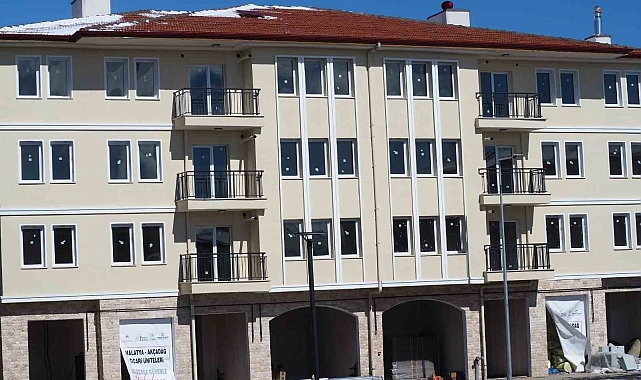 Malatya Akçadağ&#039;da Deprem Sonrası Yeni Çarşı Heyecanı: Kuralar Çekildi, Teslimat Yakın