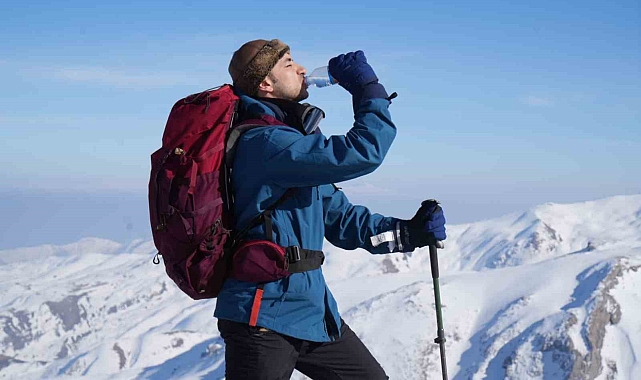 Muşlu Doğa Tutkunları Çavuştepe Zirvesine Tırmandı
