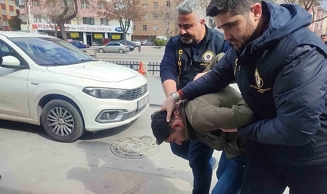 Polis memurunun şehit olduğu kazada kaçan aracın sürücüsü yakalandı