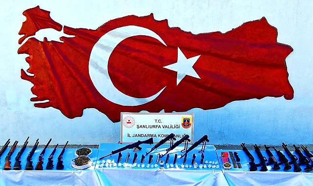 Şanlıurfa&#039;da Dron Destekli Silah Kaçakçılığı Operasyonu: Çok Sayıda Mühimmat ve Uyuşturucu Ele Geçirildi