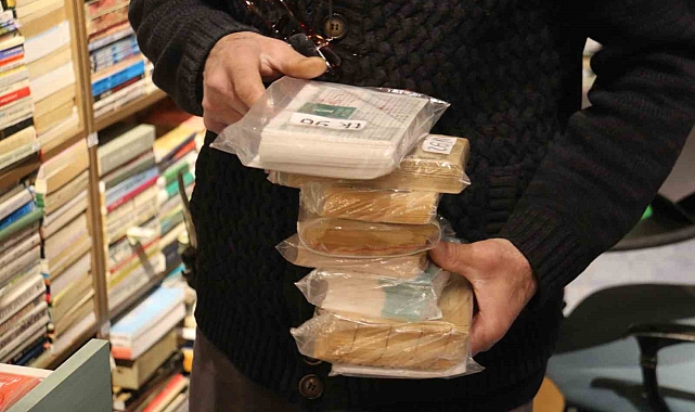 Sivaslı Sahaftan Nostaljik Takvim Yaprakları Satışı