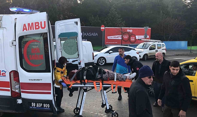 Tekirdağ&#039;da Motosiklet Kazası: Kaygan Zemin Kurbanı Yaralandı