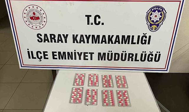 Tekirdağ&#039;da Uyuşturucu Operasyonu: 111 Hap ve Marihuana Ele Geçirildi