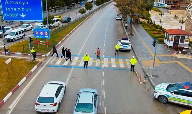 Tokat&#039;ta yayalara yol vermeyen 445 sürücüye idari para cezası