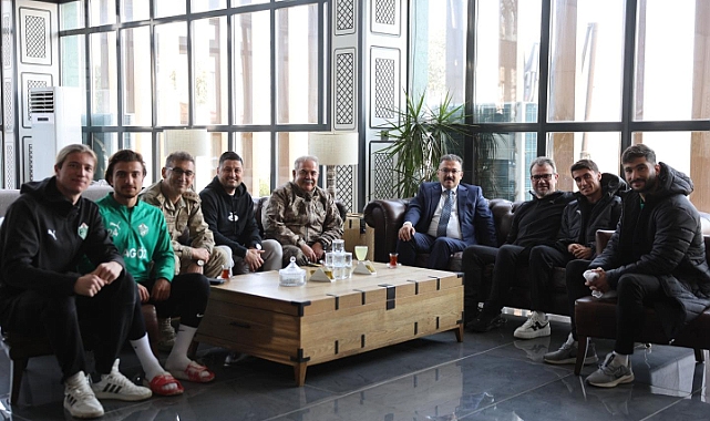 Vali Turan&#039;dan Iğdır FK&#039;ya Destek Ziyareti