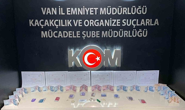 Van&#039;da Kaçakçılık Operasyonları: Çok Sayıda Malzeme Ele Geçirildi