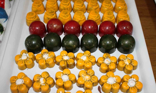 Vanlı Kadınlardan Doğal Çikolata Üretimiyle Hem Aile Bütçesine Katkı Hem de İstihdama Destek