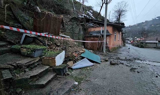 Zonguldak'ta Heyelan: Evler Tahliye Edildi