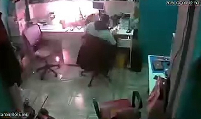 Adana&#039;da Şişen Telefon Bataryası Tamircide Patladı: Korku Dolu Anlar Kamerada