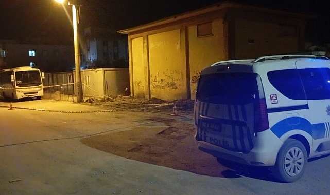 Adıyaman&#039;da 16 Yaşındaki Gence Bıçaklı Saldırı: Durumu Ağır