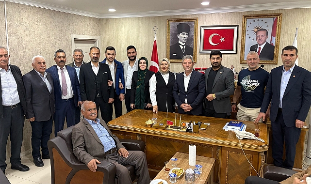 AK Parti Iğdır&#039;da Bayramlaşma Töreni Yoğun Katılımla Gerçekleşti