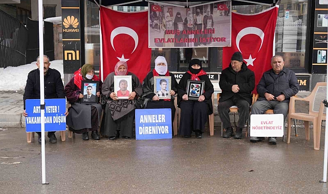 Annelerin evlat hasreti Ramazan ayında da devam ediyor