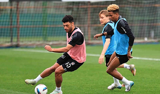 Beşiktaş kondisyon ve taktik çalıştı