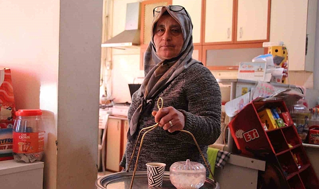 Bolu&#039;nun Emekçi Kadını: Sevgi Anaçoğlu, Kahvehanesiyle Hayata Tutunuyor