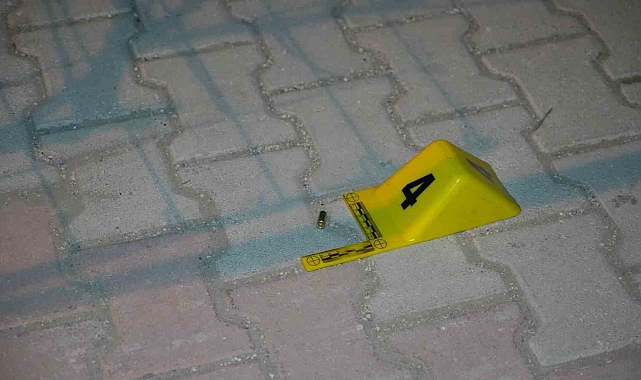 Burdur&#039;da Alkollü Şahıs Oğlunun İş Yerinde Ortalığı Karıştırdı: Havaya Ateş Açtı