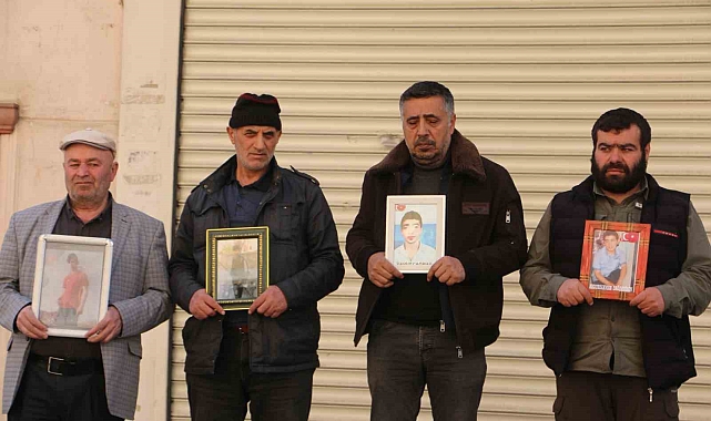 Diyarbakır&#039;da evlat nöbeti Ramazan&#039;da da sürüyor