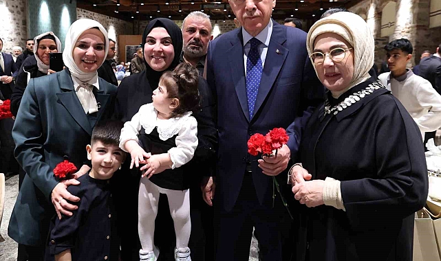 Erdoğan: &quot;Demir yumruğumuzu daima hazır tutuyoruz&quot;