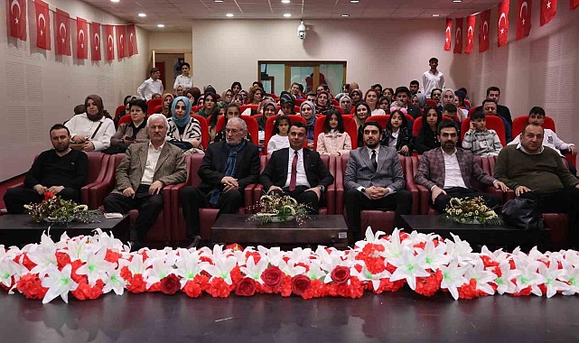 Erzurum&#039;da Milli Mücadele Ruhu Yeniden Canlandı: 2024 Aile Yılı Etkinliği Büyük İlgi Gördü