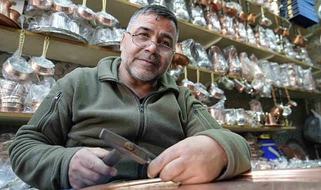 Gaziantep&#039;te Bakırcılık Alarm Veriyor: Usta Keklik, Mesleğin Yok Oluşundan Endişeli