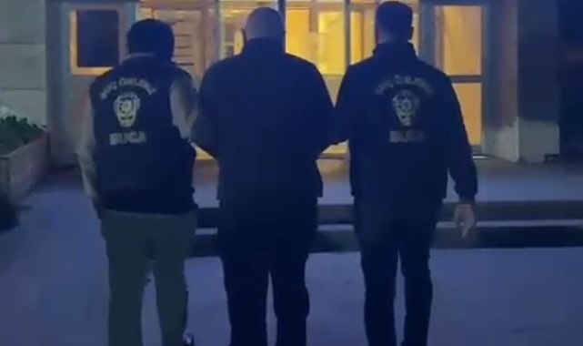 İzmir&#039;de 9 Yıllık Firar Son Buldu: Göçmen Kaçakçılığından Aranan Zanlı Yakalandı