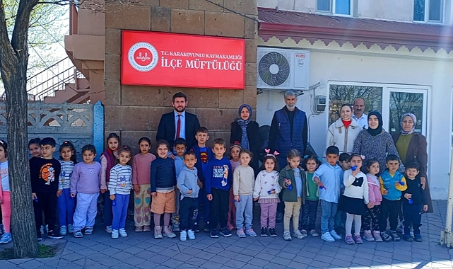 Karakoyunlu&#039;da Minik Kalpler Camilerde Buluştu: Çocuklar Camiyi Şenlendirdi