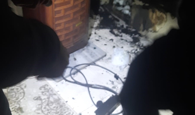 Kastamonu İnebolu&#039;da Uzatma Kablosu Yangını: Ev Kullanılamaz Hale Geldi