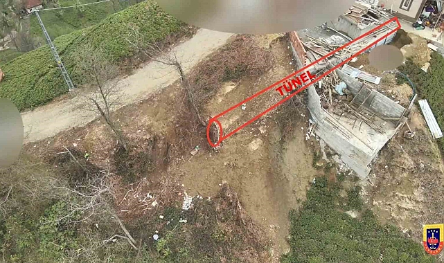 Rize&#039;de Film Gibi Operasyon: 4 Yıllık Firari, Evinin Altındaki Gizli Tünelde Yakalandı!