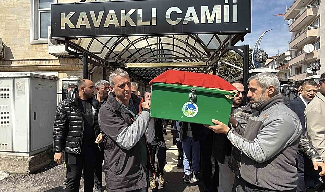 Sapanca Gölü&#039;nde Kano Faciası: 15 Yaşındaki Kağan Ege Baran Son Yolculuğuna Uğurlandı