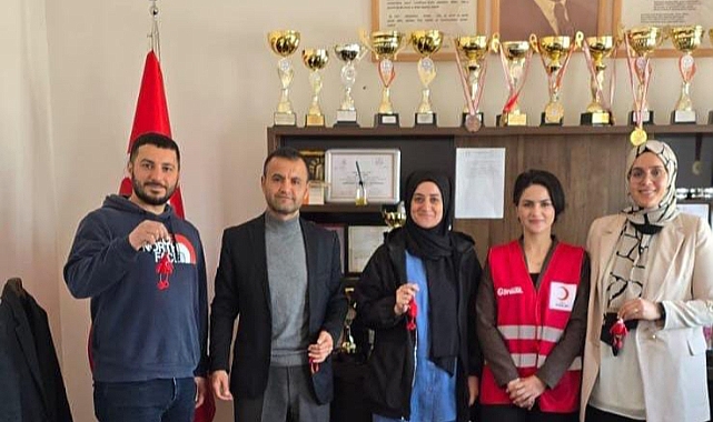 Türk Kızılay Iğdır Şubesinden Öğrencilere &quot;BESLENME ALIŞKANLIKLARI&quot; Eğitimi