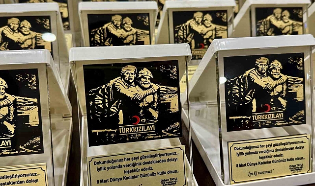 Türk Kızılayı Ağrı Şubesi Kadın Kolları&#039;ndan 8 Mart&#039;a Özel Etkinlik