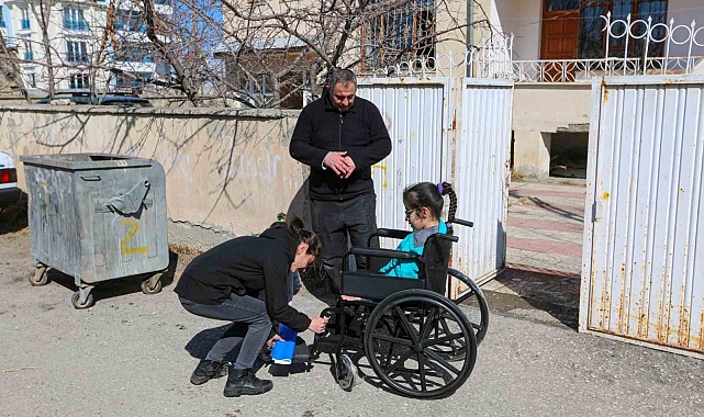 Van Büyükşehir Belediyesi&#039;nden Engelli Vatandaşlara Destek: