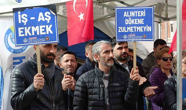 Van&#039;da İşten Çıkarılan İşçiler Bayramı da Buruk Geçirdi: &quot;Çocuklarımıza Bayramlık Alamadık&quot;