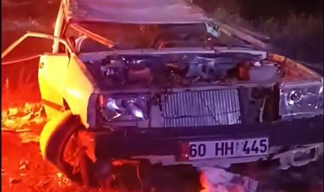 Virajı alamayan Fiat Tofaş takla attı, korku dolu anlar araç içi kamerasına yansıdı