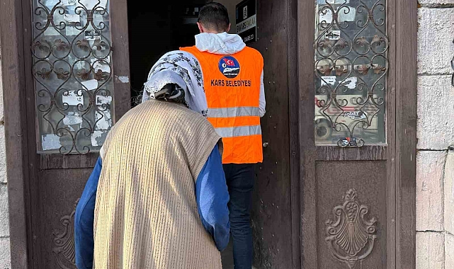 Yaşlı ve İhtiyaç Sahiplerine Sıcak Yemek Desteği