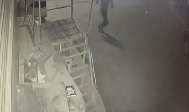 Arnavutköy Cinayetinde Yeni Görüntüler Ortaya Çıktı: Genç Adam Katilinden Kaçarken Kamerada