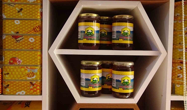 Artvin Balı Alarmı: Sahtekarlar İnterneti Mesken Tuttu, Üreticiden Uyarı Geldi