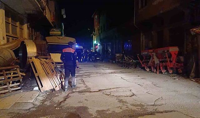 Çorum&#039;da Terk Edilince İntihar Girişimi: Polisin İkna Çabası Sonuç Verdi