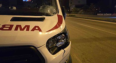 Ereğli'de Ambulans Yayaya Çarptı: Ağır Yaralı