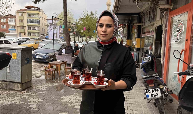 Erkeklerin egemen olduğu çay ocağı sektörüne Tokat&#039;ta kadın girişimci dokunuşu