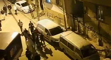 Esenyurt'ta Vatandaşlar Uyuşturucu Tacirlerinin Peşine Düştü: Kovalamaca Kamerada