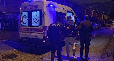 Eskişehir'de Otelde Bıçakla Kendini Yaralayan Alkollü Şahıs Hastaneye Kaldırıldı