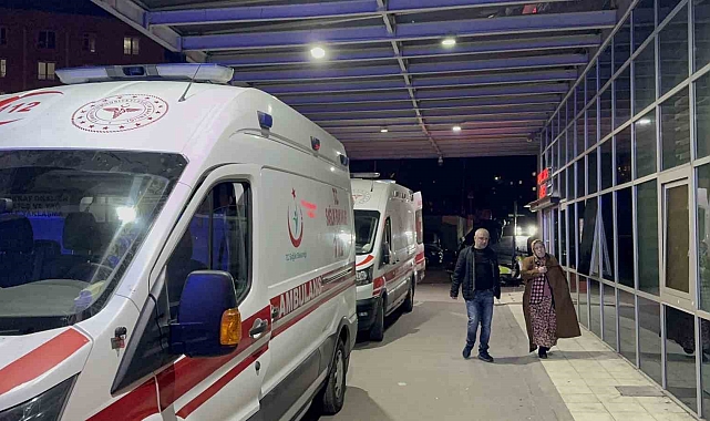 Gebze&#039;de Liseli Kızların Kavgasında Kan Aktı: Bir Yaralı