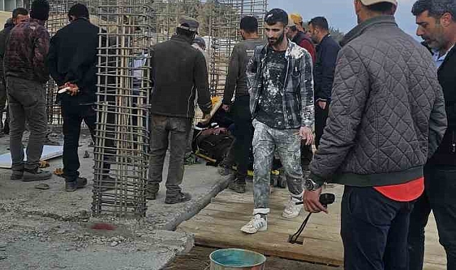 Hatay Kırıkhan&#039;da Şantiyede İş Kazası: Vinç Halatı Koptu, 3 İşçi Yaralandı