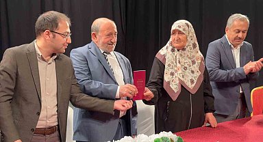 Huzurevi'nde Gönül Birliği: Yaşlı Çift Evlenerek Mutluluğa Yelken Açtı