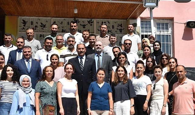  Iğdır Milli Eğitim Vakfı Anadolu Lisesi&#039;nin Proje Okulu Statüsünden Çıkarılmasına Vatandaşlar Tepkili