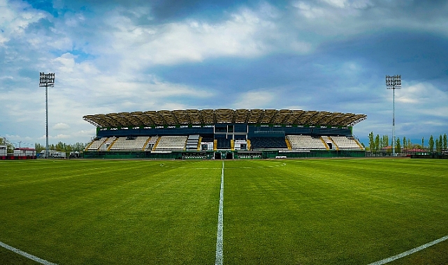 Iğdır Şehir Stadı Nefesleri Kesecek Maça Hazır! Iğdır FK - İstanbulspor Karşılaşmasına Sayılı Saatler
