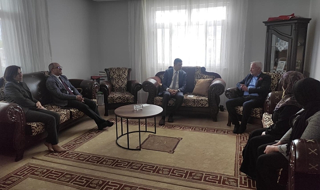 Iğdır Vali Yardımcısı Akın Oruç&#039;tan Şehit Ailesine Ziyaret